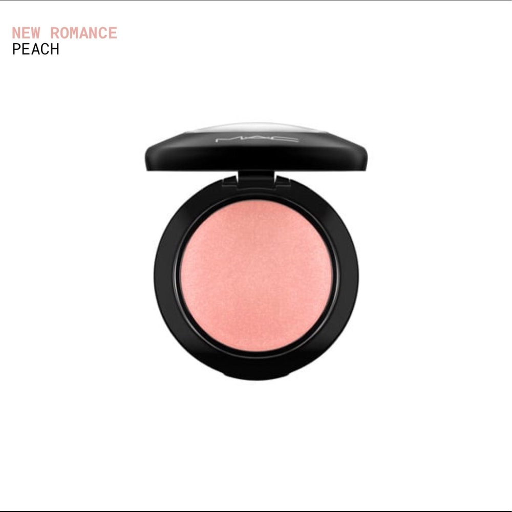 MAC New Romance (Peach) Mineralize Blush